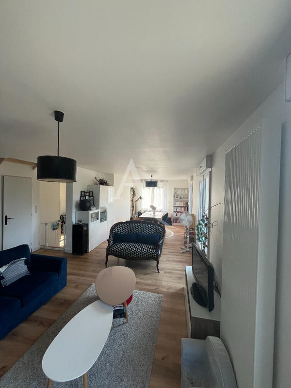 Maison - 160 m² - 5 pièces