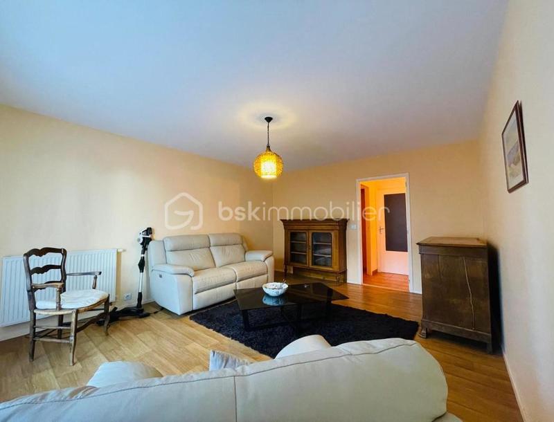 Appartement - 82 m² - 4 pièces