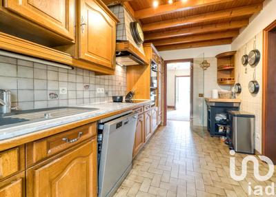 Maison - 180 m² - 6 pièces