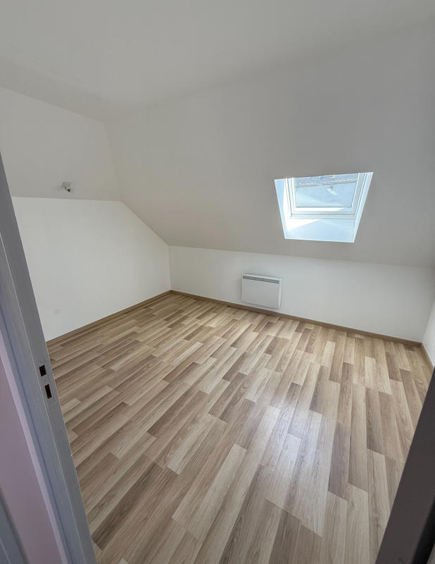 Maison - 175 m² - 9 pièces