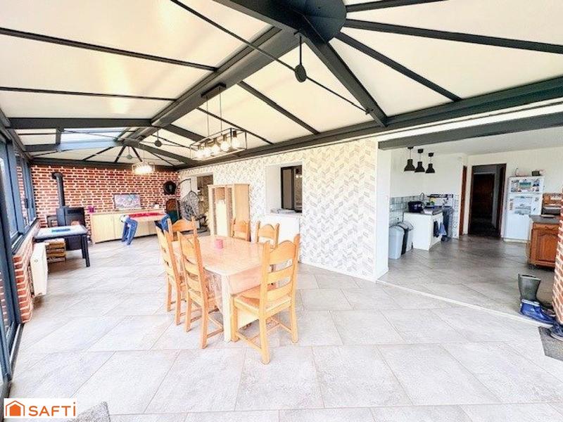 Maison - 196 m² - 8 pièces