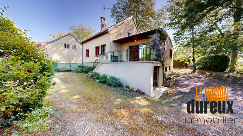 Maison ancienne - 196 m² - 7 pièces