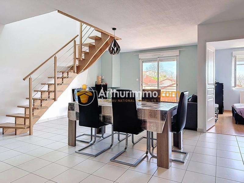 Appartement - 95 m² - 5 pièces