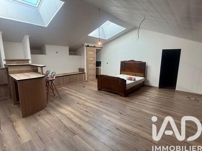 Maison - 227 m² - 5 pièces