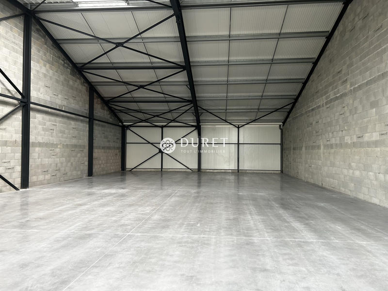 Local commercial - 630 m²