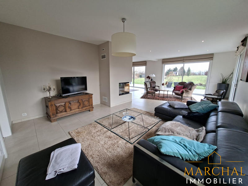 Villa - 294 m² - 10 pièces