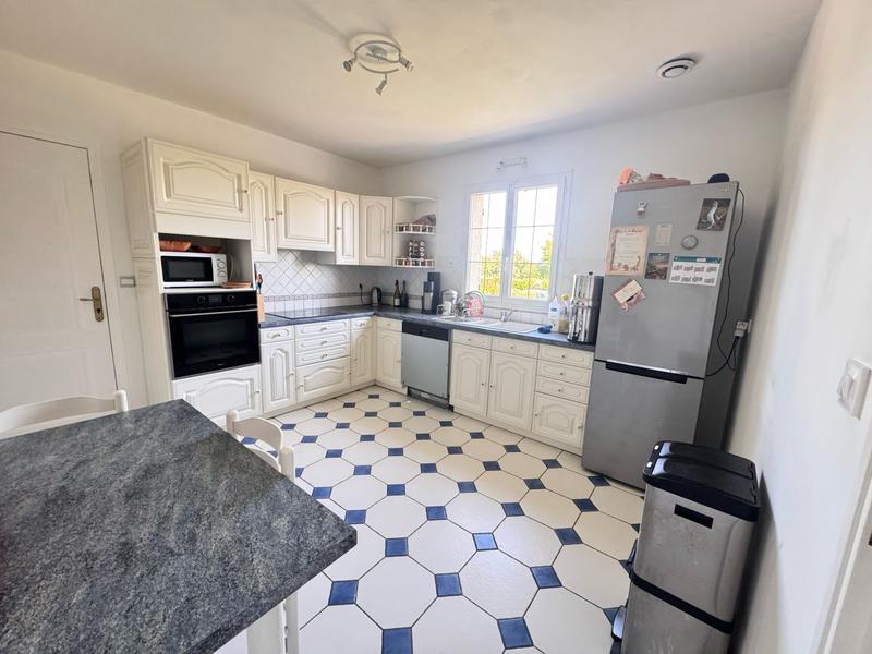 Maison - 111 m² - 6 pièces