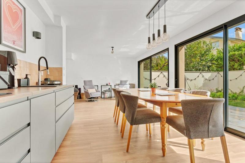 Maison - 128 m² - 6 pièces