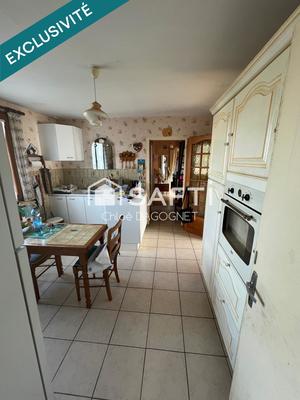 Maison - 124 m² - 9 pièces