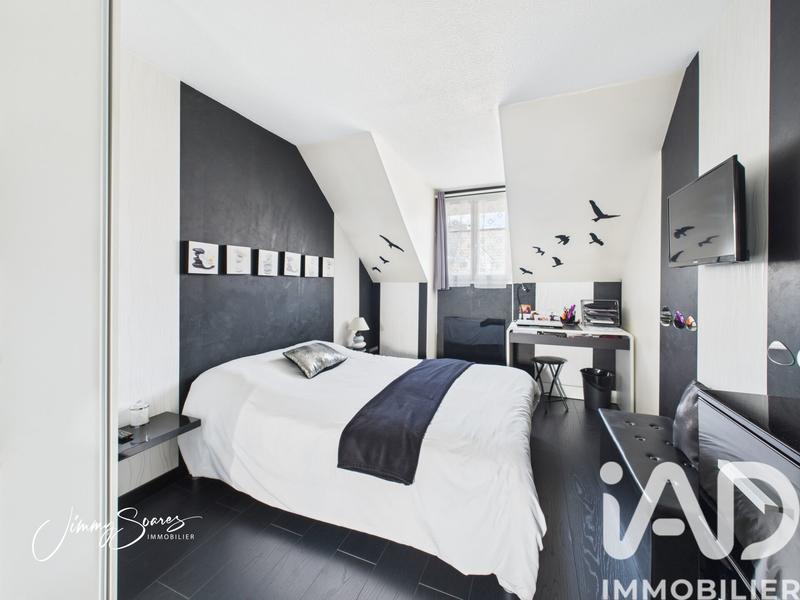 Maison - 120 m² - 6 pièces