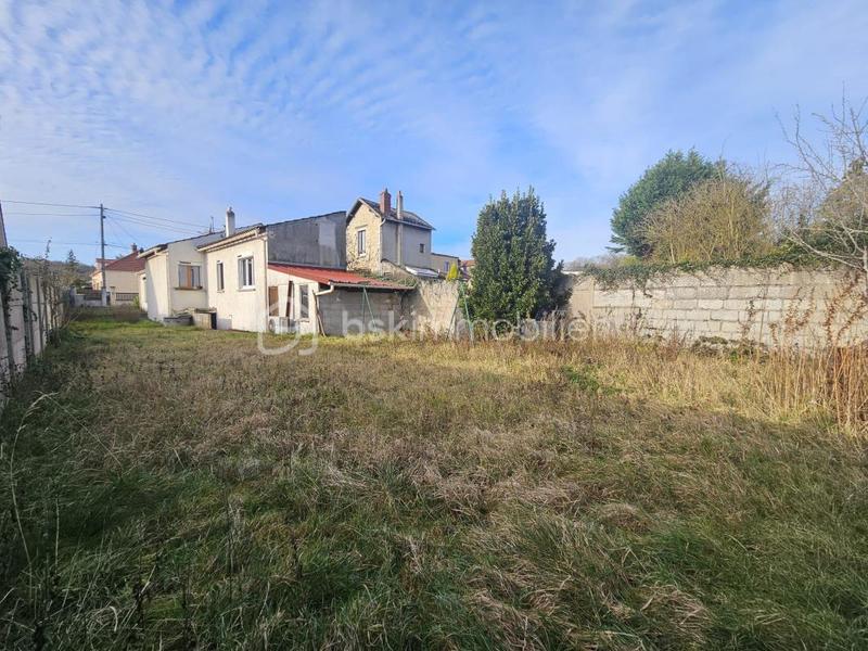 Maison - 76 m² - 4 pièces