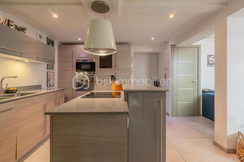 Duplex - 87 m² - 4 pièces