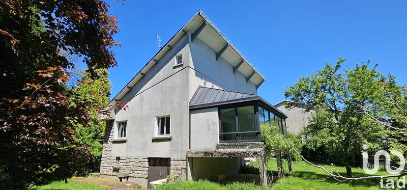 Maison - 173 m² - 9 pièces