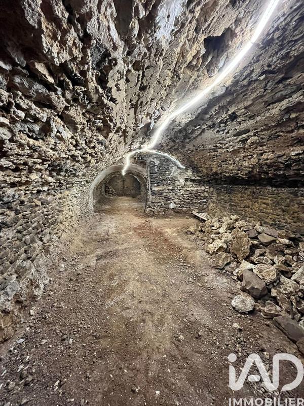 Maison - 223 m² - 6 pièces