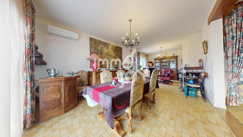 Maison - 164 m² - 6 pièces