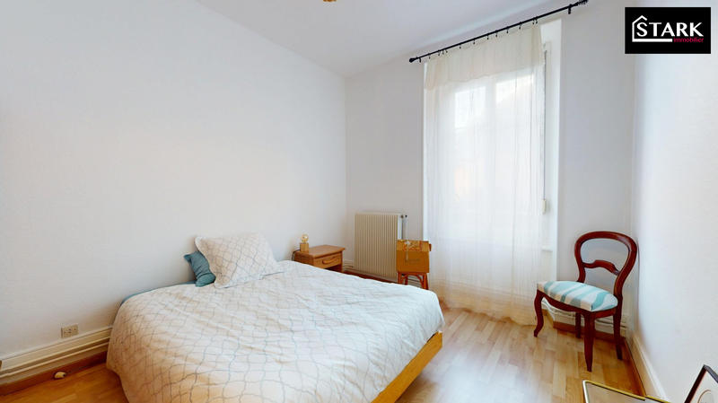 Appartement - 131 m² - 7 pièces