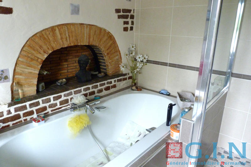 Maison - 205 m² - 10 pièces