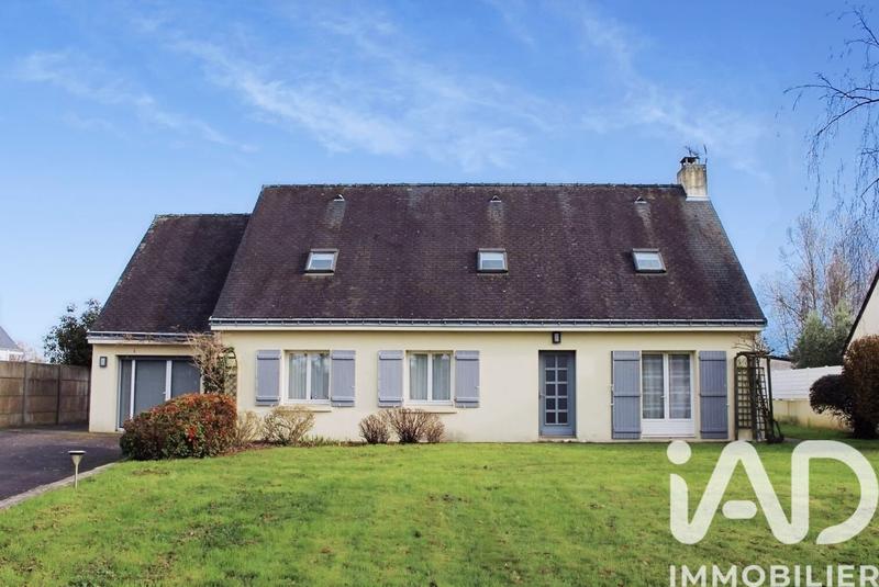 Maison - 162 m² - 8 pièces