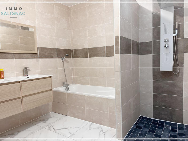 Maison - 120 m² - 4 pièces