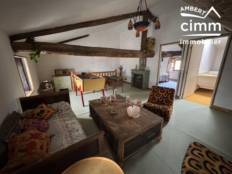 Maison - 172 m² - 10 pièces