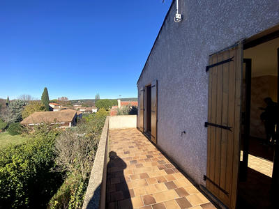 Maison - 102 m² - 6 pièces