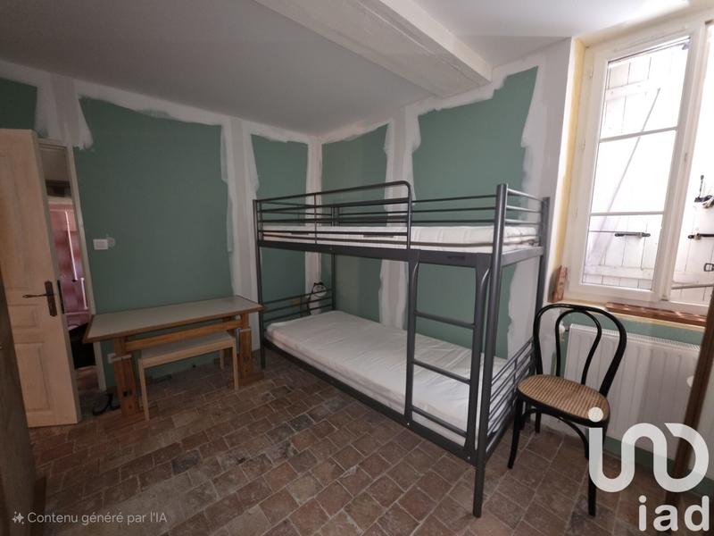 Maison - 187 m² - 12 pièces