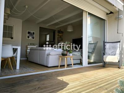 Appartement - 108 m² - 4 pièces