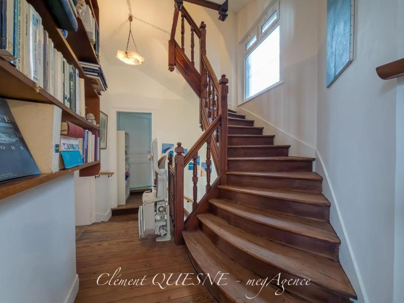 Maison - 190 m² - 8 pièces