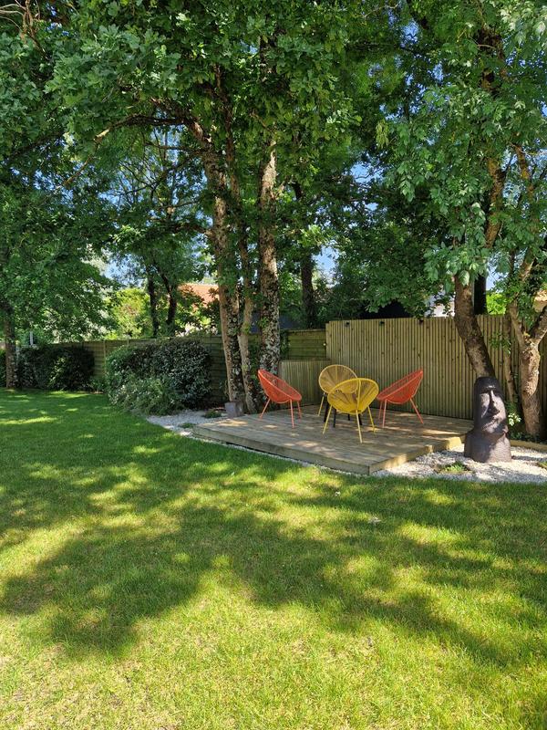 Maison contemporaine - 202 m² - 7 pièces