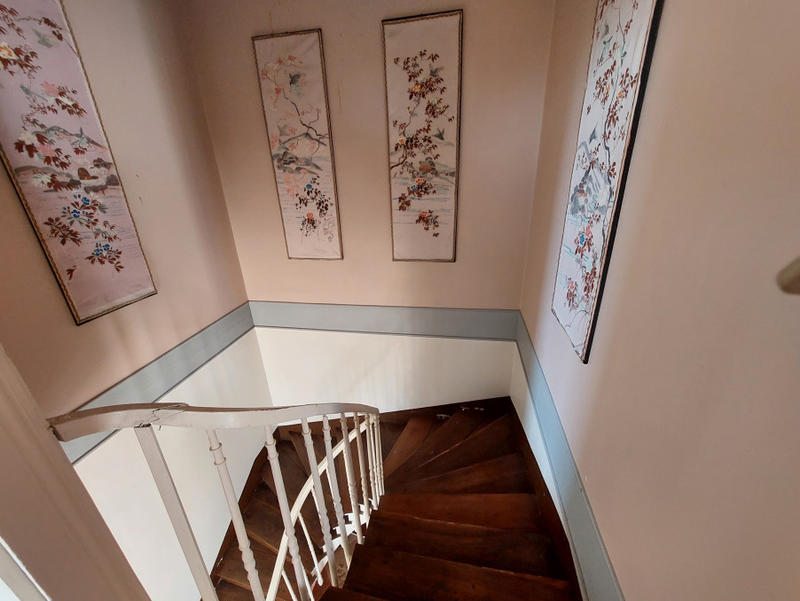 Maison - 184 m² - 6 pièces