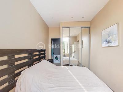 Appartement - 56 m² - 4 pièces