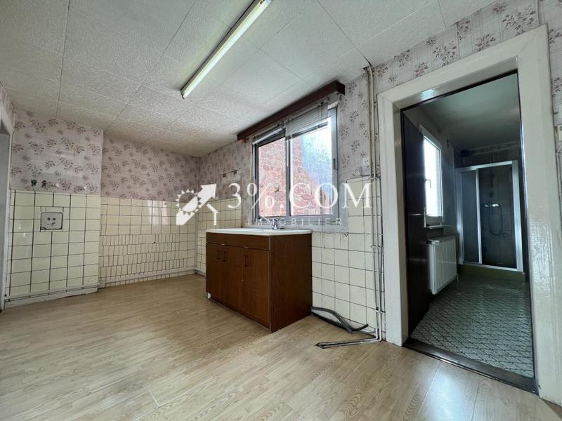 Maison - 93 m² - 4 pièces