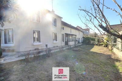 Maison - 109 m² - 5 pièces