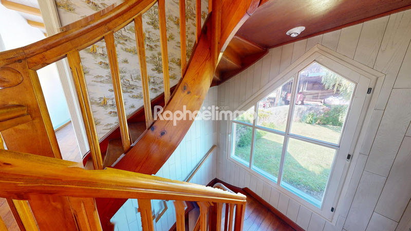 Maison ancienne - 141 m² - 5 pièces