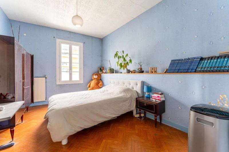 Maison en pierre - 87 m² - 4 pièces