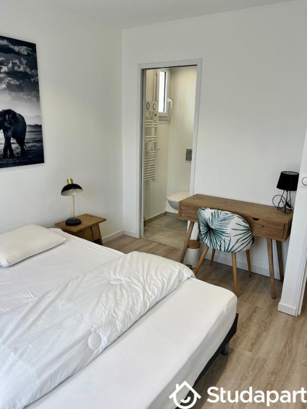 Chambre - 17 m² - 1 pièce