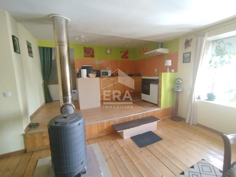 Maison - 301 m² - 15 pièces