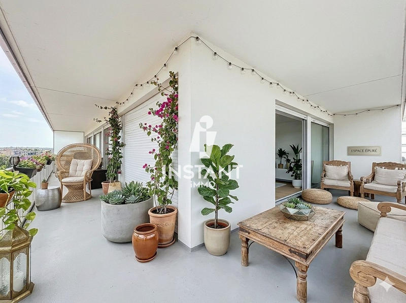 Appartement - 87 m² - 4 pièces