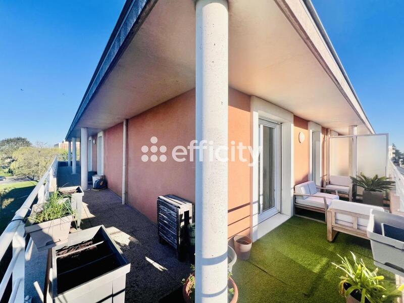 Appartement - 93 m² - 4 pièces