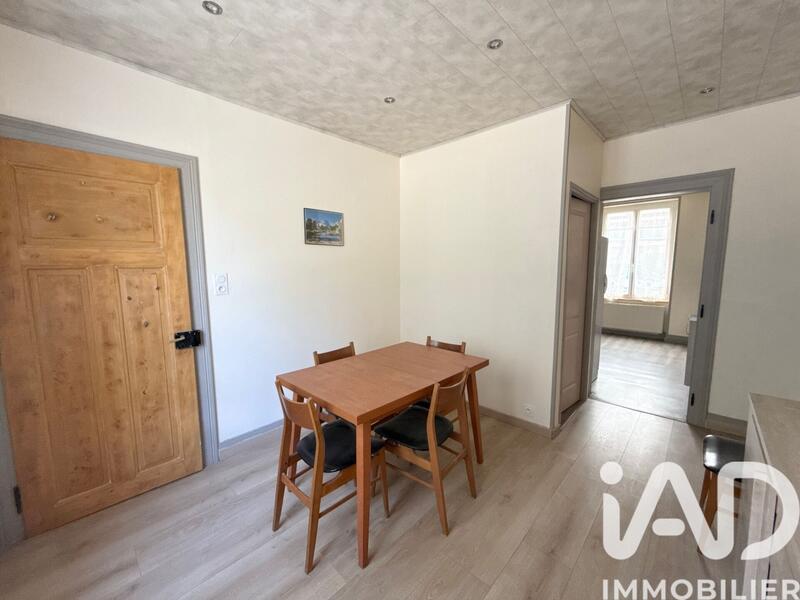 Maison - 165 m² - 9 pièces