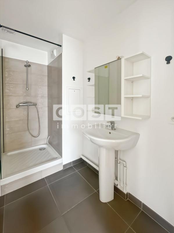 Appartement - 81 m² - 4 pièces