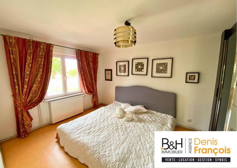 Maison - 217 m² - 7 pièces