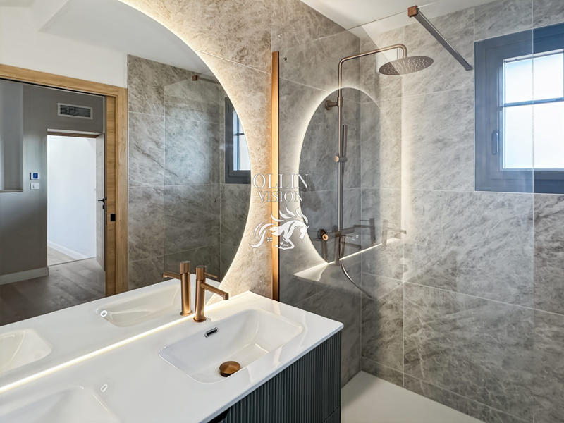 Villa - 190 m² - 6 pièces