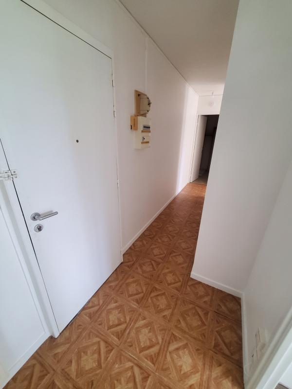 Appartement ancien - 67 m² - 3 pièces