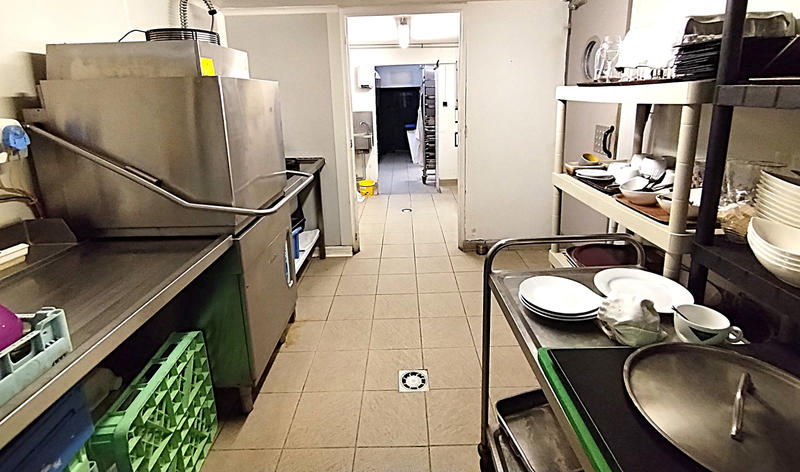 Local commercial - 516 m² - 19 pièces