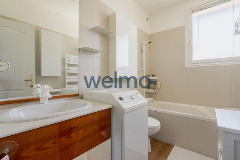 Penthouse - 140 m² - 6 pièces