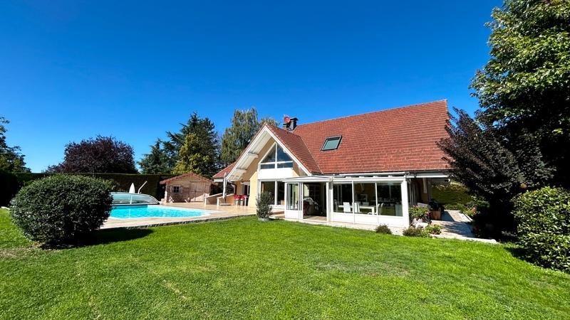 Maison d'architecte - 200 m² - 6 pièces