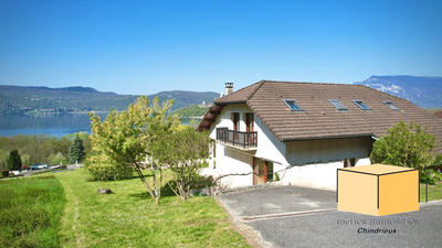 Villa - 166 m² - 6 pièces