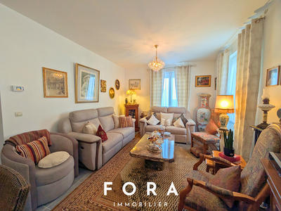 Maison - 147 m² - 6 pièces