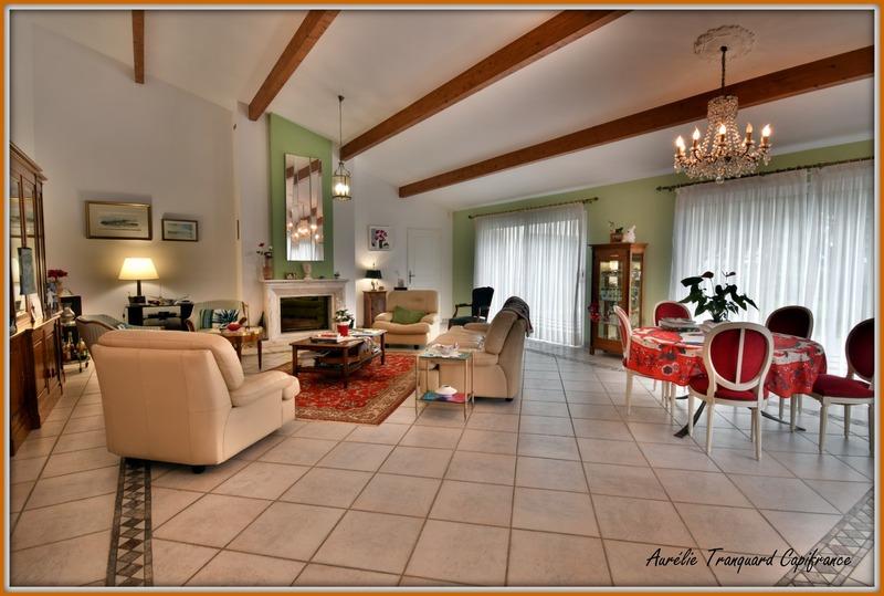 Maison - 197 m² - 6 pièces